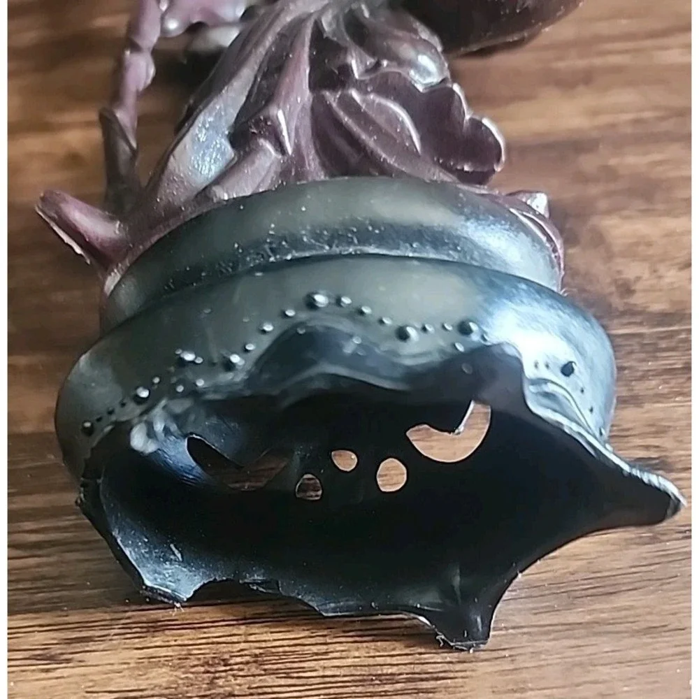 Geisha Girl Figurine holding Fish Bowl Faux-Wood Hong Kong Vintage 9